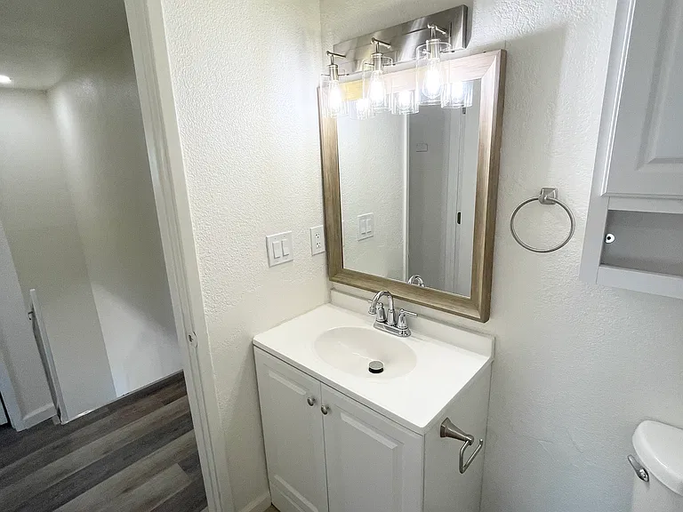 2144 Hickory Way #C — Photo 18
