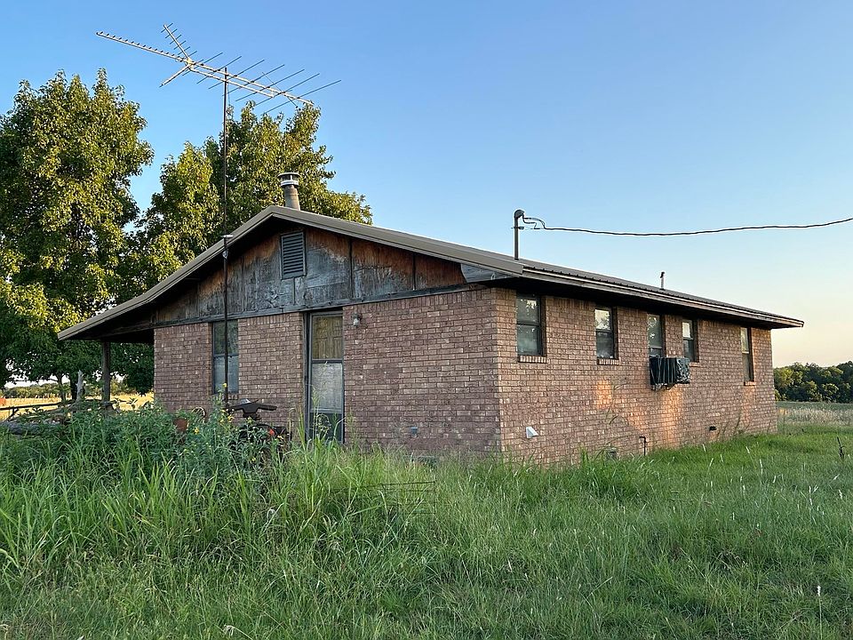 2nd image of 20818 N County Road 3120