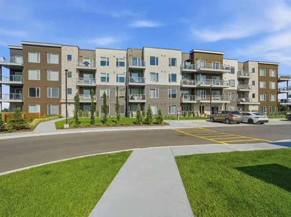 700 E Shawnee Sq SW #109, Calgary, AB T2Y 0W4