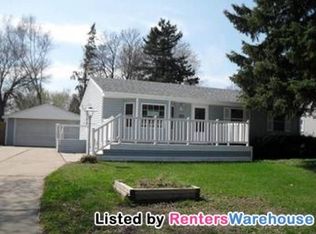 116 Sherrie Ln, Woodbury, MN 55125