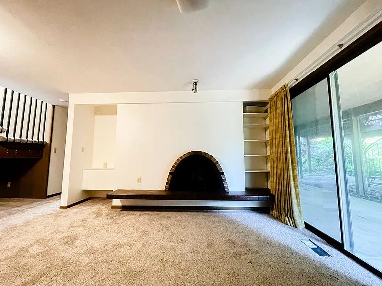 11105 SE 59th St — Photo 15