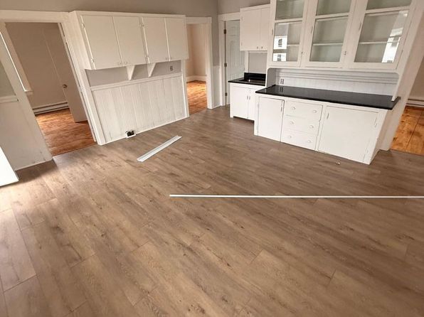 65 Charlton St #3