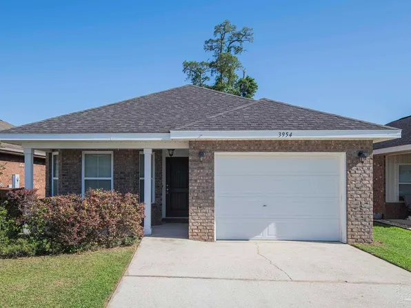 3954 Willow Glen Dr, Pace, FL 32571