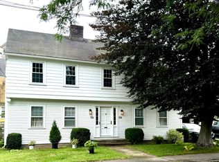 156 Ocean Ave, Cranston, RI 02905