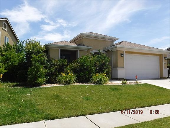 3rd image of 1437 Claridge Ct