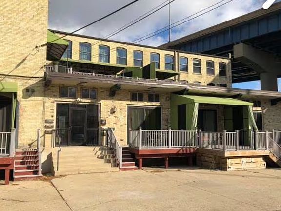 2 Surface Spaces Included!