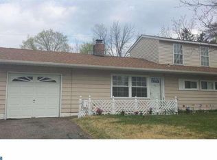 66 Idlewild Rd, Levittown, PA 19057