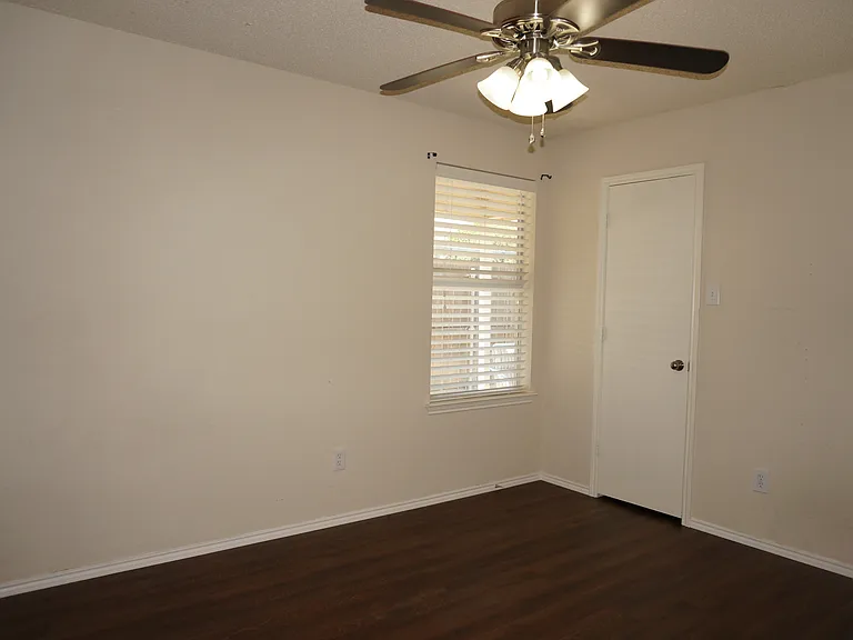 4945 Diamond Trace Trl — Photo 10