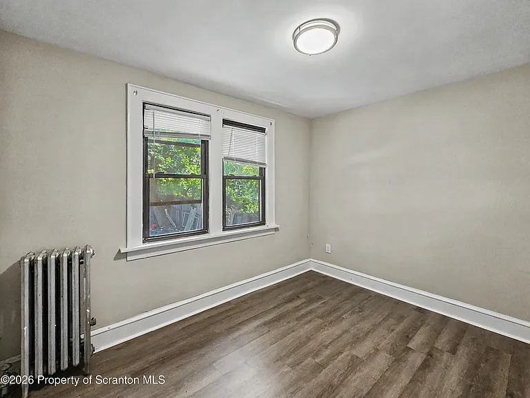 405 Fig St #HOUSE — Photo 9