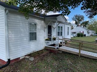 331 Austin St, Burlington, NC 27217