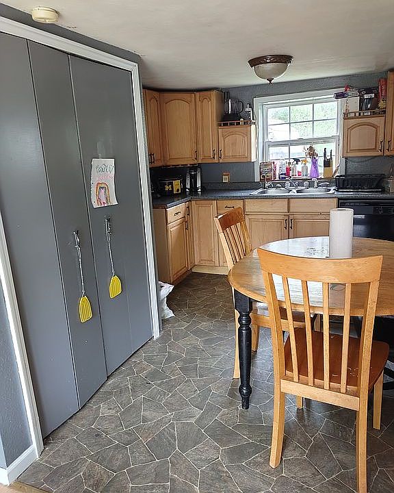 22389 S Mackinac Trl, Rudyard, MI 49780 Zillow