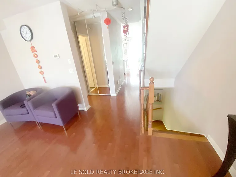 888 Scollard Ct — Photo 7