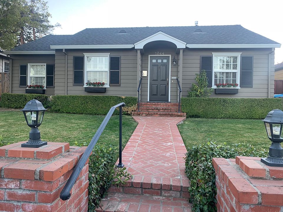 1st image of 1344 5th Ave