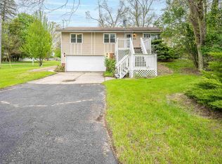 810 W Martin St, Gladwin, MI 48624