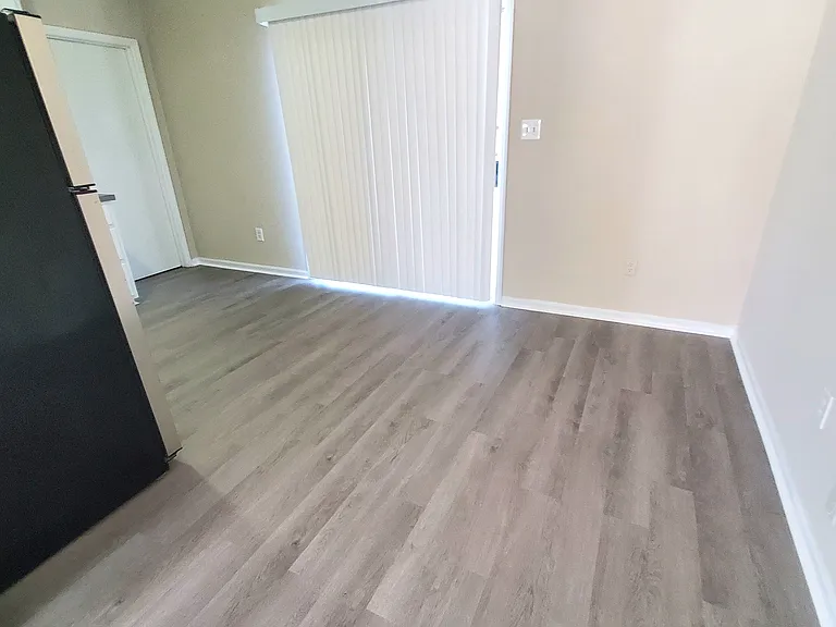 1826 E Trail Dr SE — Photo 5