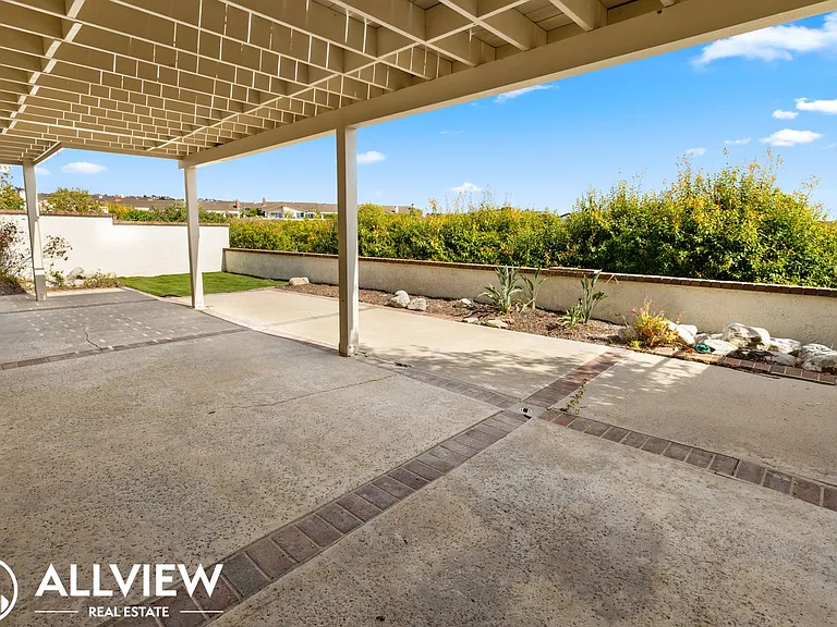 29 Skysail Dr — Photo 32
