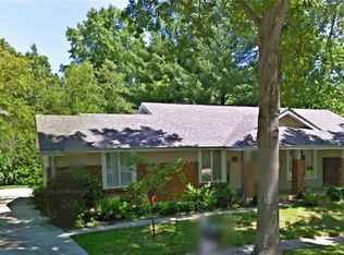 15511 Country Mill Ct, Chesterfield, MO 63017