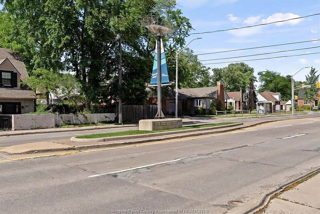 2 bed, 1063 sqft, $2,200 — Photo 4