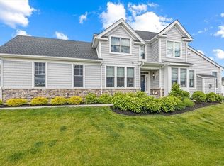 17 Benjamin Ln #17, Scituate, MA 02066