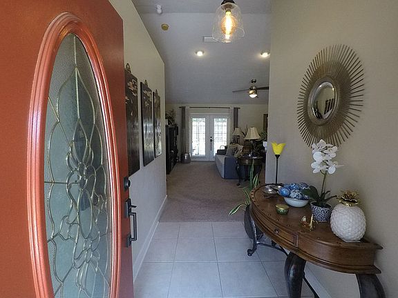 4th image of 4104 SW 19th Dr
