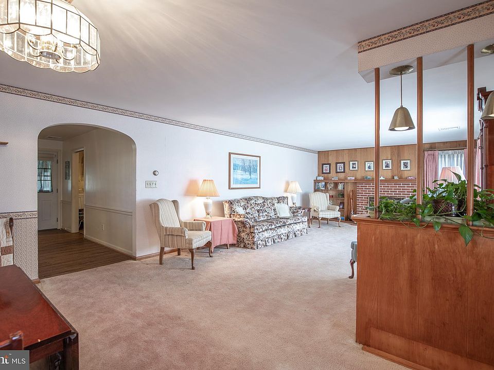 2424 Bergey Rd, Hatfield, PA 19440 Zillow