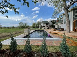 7873 Saint Vrain Rd, Longmont, CO 80503