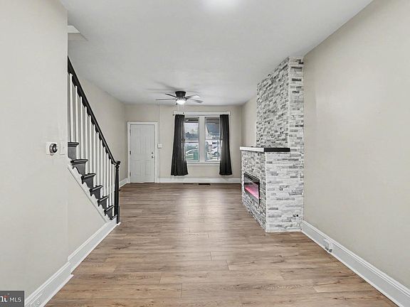 5th image of 225 W Lancaster Ave