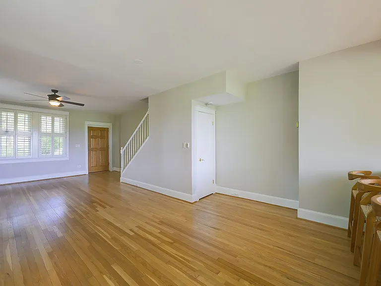 5188 Fulton St NW — Photo 9