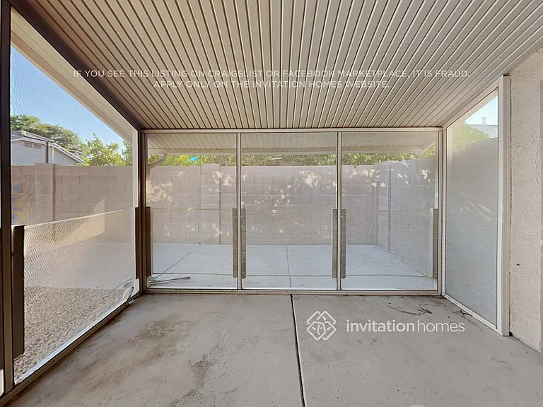 13383 W Watson Ln — Photo 17