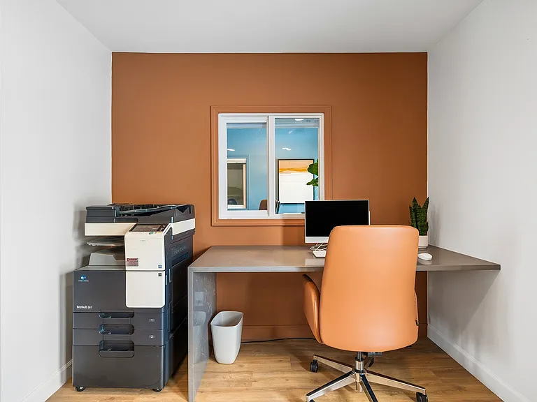 Private Business Center