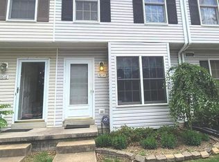 7614 Wood Mist Ln, Falls Church, VA 22043