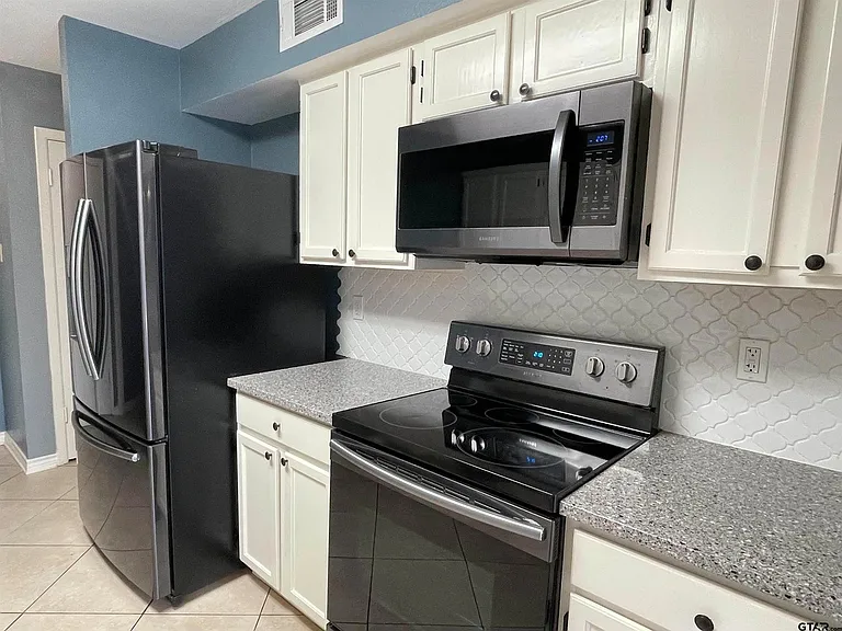 953 Creekside Dr #953 — Photo 7