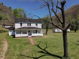 139 & 143 Nine Mile Crk, Midkiff, WV 25540