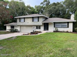 2195 Pear Tree Ln, Deland, FL 32720