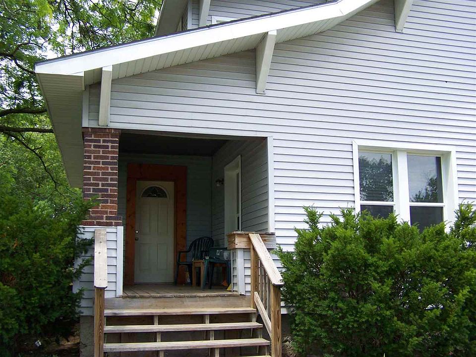 2nd image of 1212 S 6th St