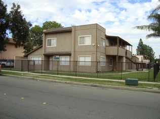 1095 N Lilac Ave APT C, Rialto, CA 92376