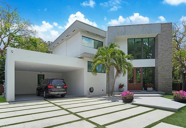 56 Samana Dr #1 — Photo 1