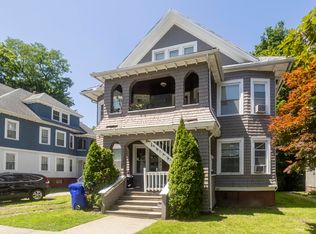 212-214 Fort Pleasant Ave, Springfield, MA 01108