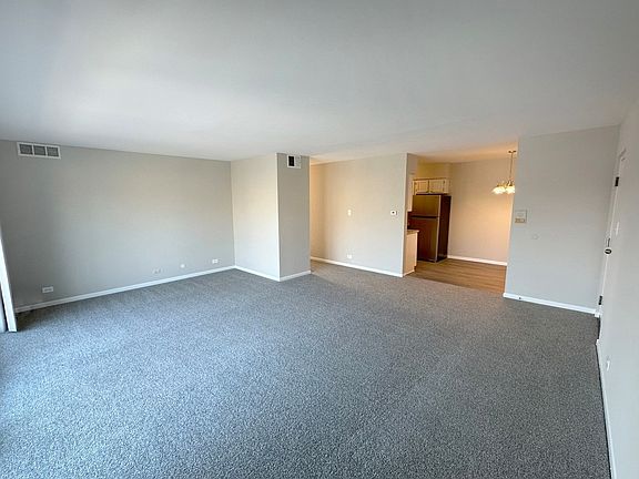 4th image of 18330 Cherry Creek Dr APT 7