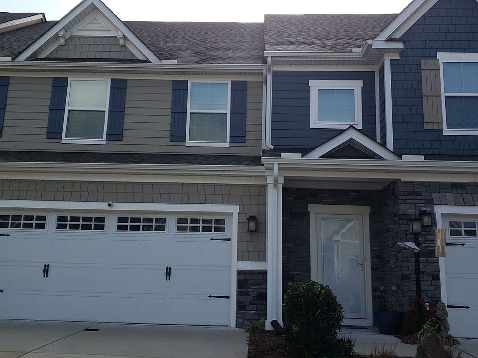 2nd image of 936 Adventure Way