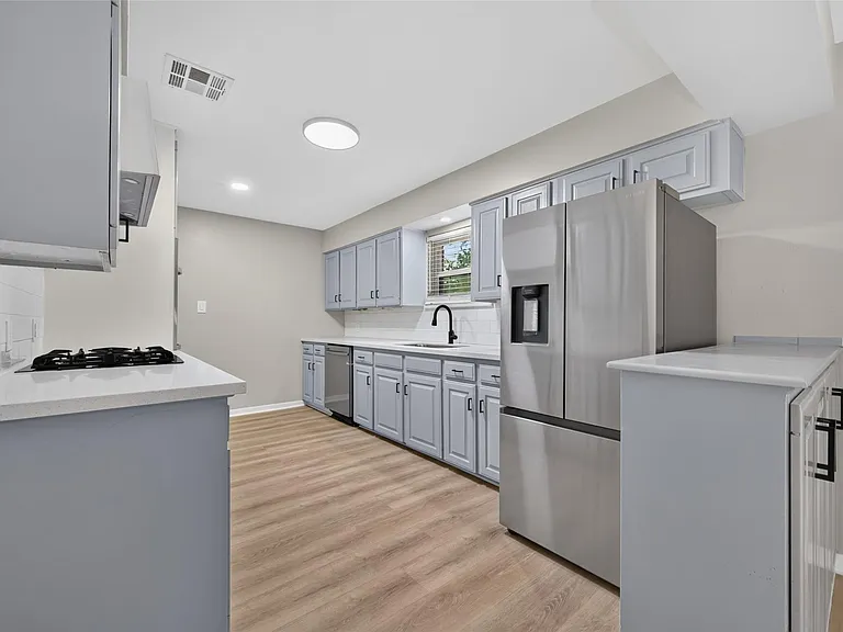 9614 Hammerly Blvd — Photo 15