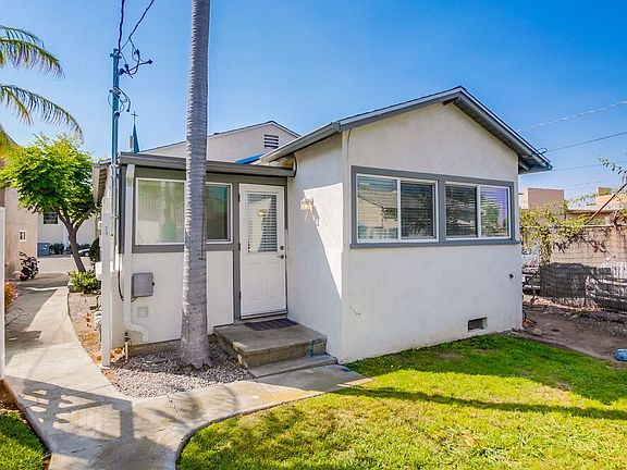 3rd image of 8816 La Mesa Blvd APT A