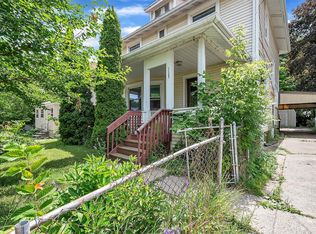 1127 W Washtenaw St, Lansing, MI 48915
