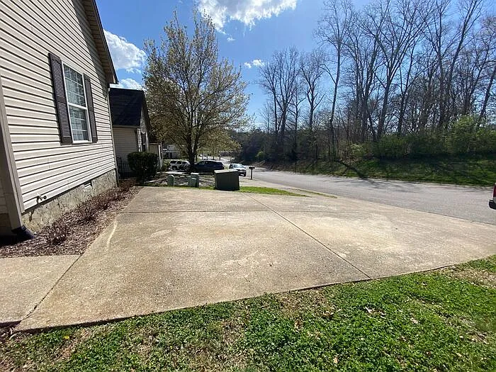 1007 Brittany Park Dr — Photo 11