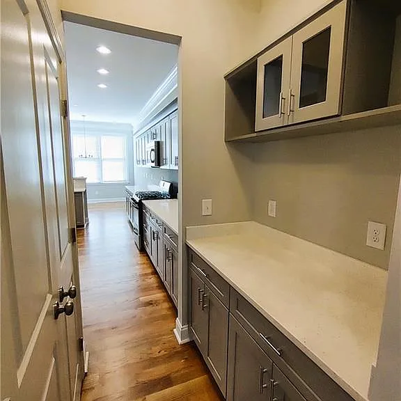 211 Creekway Xing SE — Photo 11