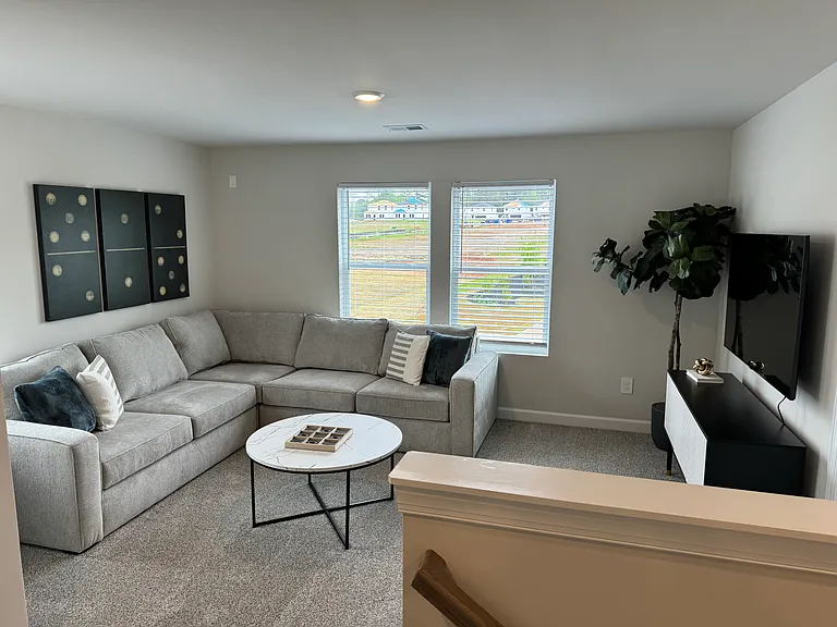 302 Gerard Cir — Photo 19