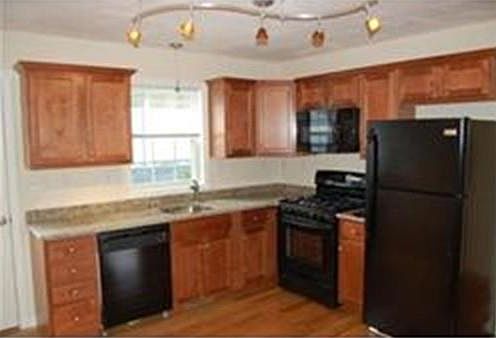 2nd image of 3 Merrimac Way Unit E