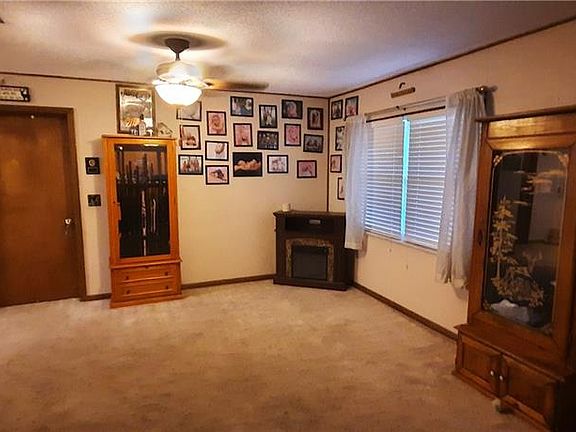 5th image of 5750 SE 170th Ct