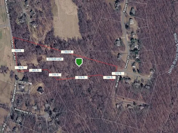 5720 Rio Vista Dr, Derwood, MD 20855