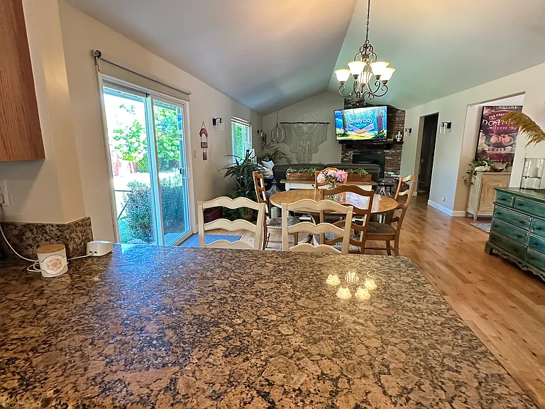 2280 Honey Ln — Photo 27